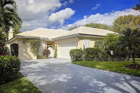 14499 Cypress Island Cir, Palm Beach Gardens, FL 33410