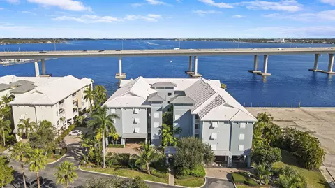 215 NW Flagler Ave #402, Stuart, FL 34994