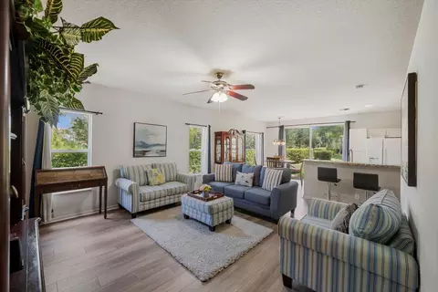 12588 Shoreline Dr, Wellington, FL 33414