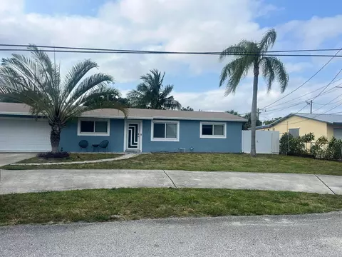 2535 Meadow Ct, West Palm Beach, FL 33406