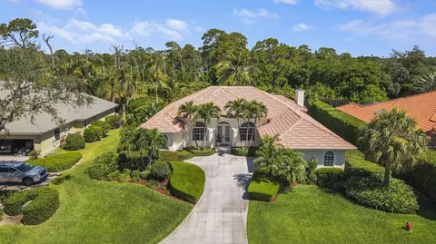 8282 SE Sanctuary Dr, Hobe Sound, FL 33455
