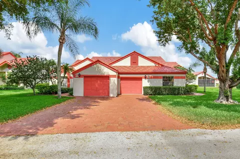 7589 Lexington Club Blvd #B, Delray Beach, FL 33446