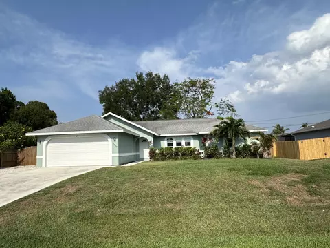 2543 SW Altosta St, Port Saint Lucie, FL 34953