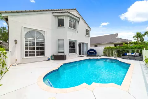 6691 Remington Pl, Lake Worth, FL 33463