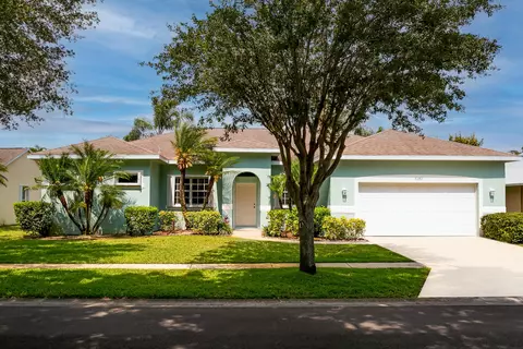 8287 Redcedar Pl, Port Saint Lucie, FL 34952