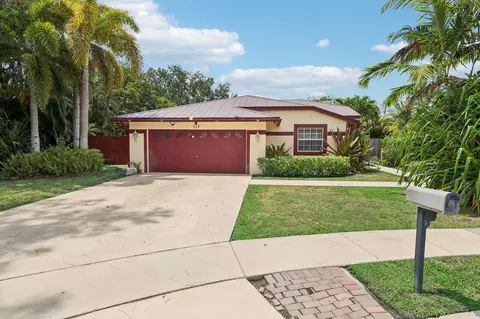117 Churchill Dr, Royal Palm Beach, FL 33411
