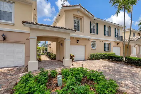 178 Santa Barbara Way, Palm Beach Gardens, FL 33410