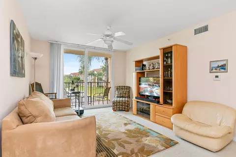 112 Villa Cir #112, Boynton Beach, FL 33435