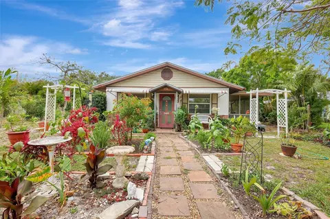 824 E Madison Ave, Stuart, FL 34996