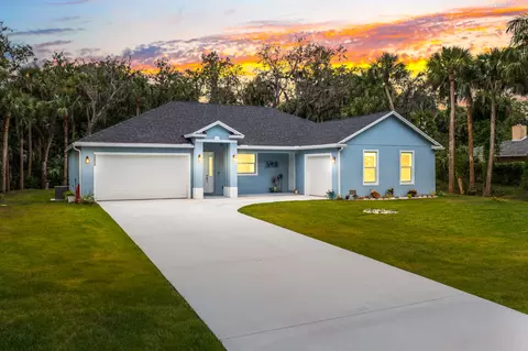 2205 River Hammock Ln, Fort Pierce, FL 34981