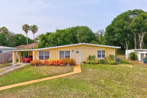 1606 Yosemite Ct, Fort Pierce, FL 34982