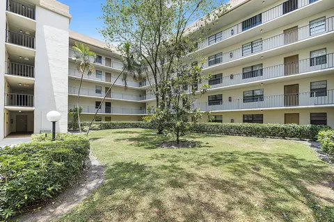 6193 Rock Island Rd #503, Tamarac, FL 33319