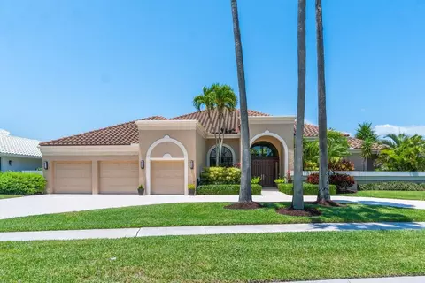 17755 Deauville Ln, Boca Raton, FL 33496