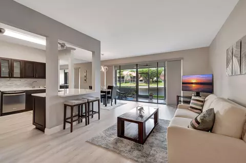 5771 Coach House Cir #C, Boca Raton, FL 33486