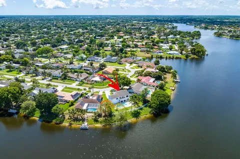 12837 Guilford Cir, Wellington, FL 33414
