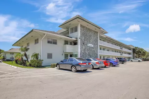 4200 NW 3rd Ct #239, Plantation, FL 33317