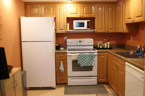 552 Capri L, Delray Beach, FL 33484