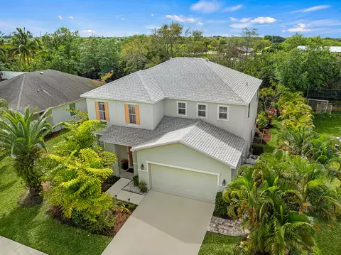 641 Carriage Lake Way, Vero Beach, FL 32968