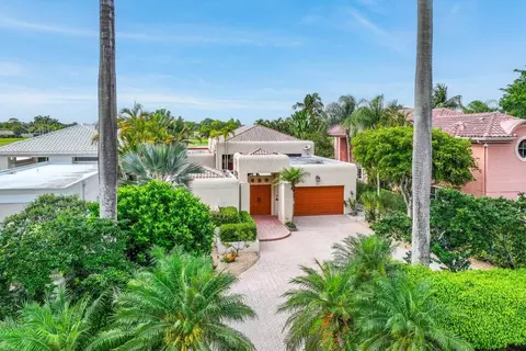 17061 Royal Cove Way, Boca Raton, FL 33496