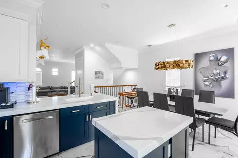15 Via Floresta Dr, Boca Raton, FL 33487