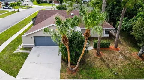 147 Parkwood Dr, Royal Palm Beach, FL 33411