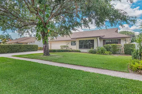 248 SE Villas St, Stuart, FL 34994