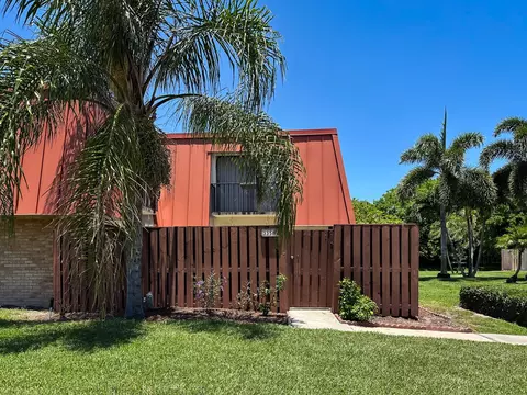 3358 Meridian Way N #B, Palm Beach Gardens, FL 33410