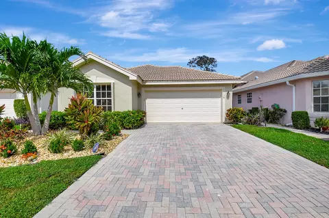 13159 La Sabina Dr, Delray Beach, FL 33446