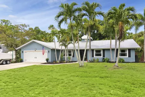 804 NW North River Dr, Stuart, FL 34994