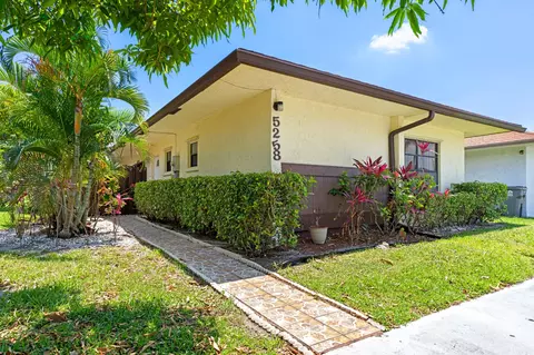 5258 Garden Hills Cir, West Palm Beach, FL 33415