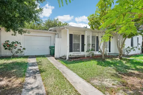 125 SE Airoso Blvd, Port Saint Lucie, FL 34983