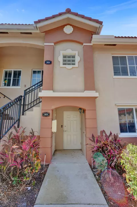 3516 Briar Bay Blvd #103, West Palm Beach, FL 33411