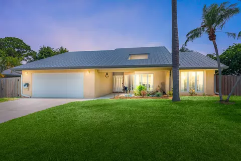 2647 SExport Ave, Port Saint Lucie, FL 34952