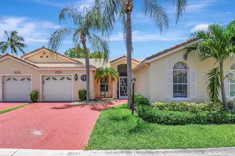 17227 Boca Club Blvd #4, Boca Raton, FL 33487