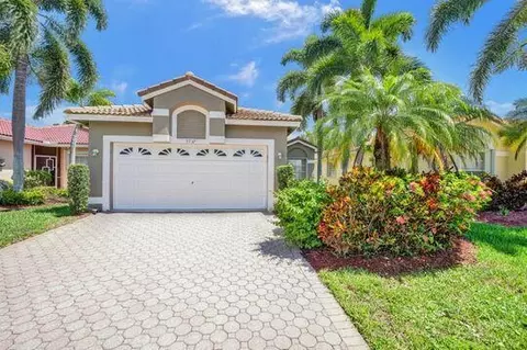 9737 Cherry Blossom Ct, Boynton Beach, FL 33437