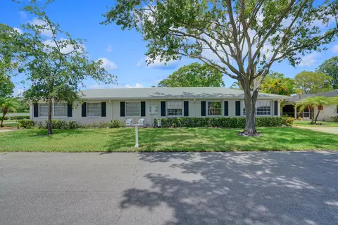 10082 S 45th Ter S #422, Boynton Beach, FL 33436