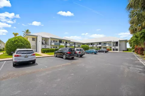 175 SE Saint Lucie Blvd #1, Stuart, FL 34996