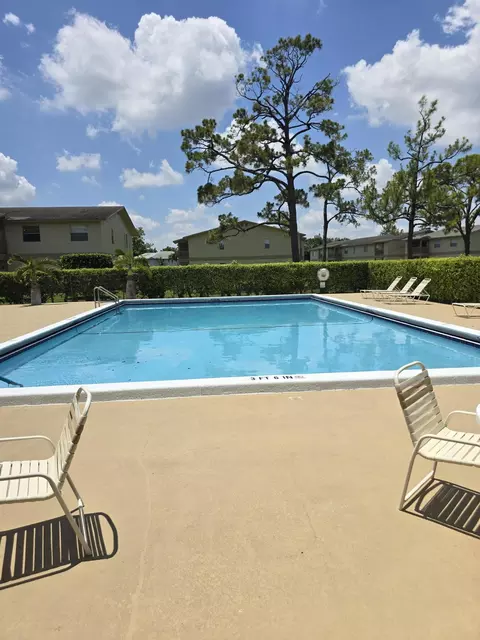1766 Abbey Rd #201, West Palm Beach, FL 33415