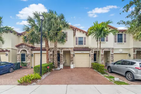 4044 Devenshire Ct, Coconut Creek, FL 33073
