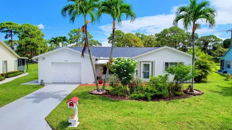 6364 Summer Sky Ln, Greenacres, FL 33463