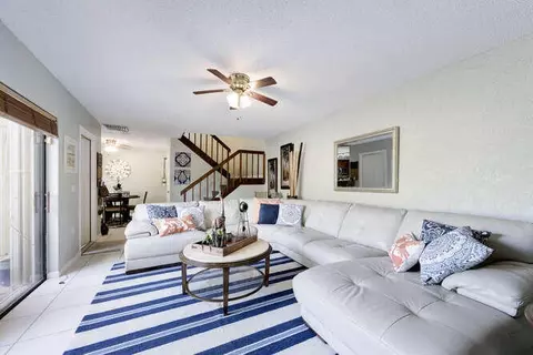 2953 SW 22nd Cir #25C, Delray Beach, FL 33445