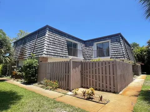 746 NW 10th Ter #746, Stuart, FL 34994