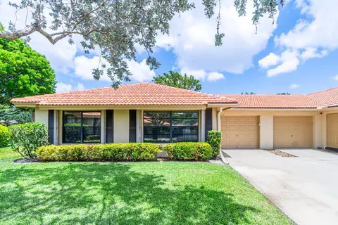 4510 Nutmeg Tree Ln #A, Boynton Beach, FL 33436
