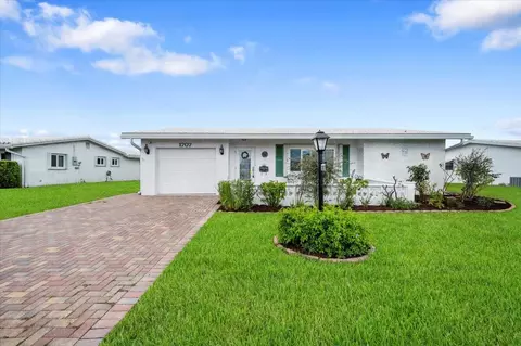1707 SW 18th St, Boynton Beach, FL 33426