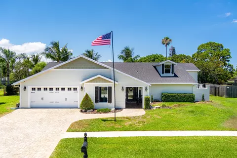 1831 SE Boma Ave, Port Saint Lucie, FL 34952