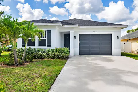 6872 Australian St, Jupiter, FL 33458