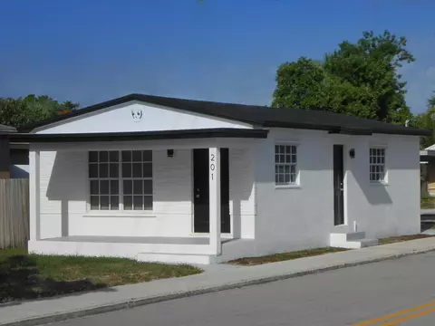 201 S F St, Lake Worth, FL 33460