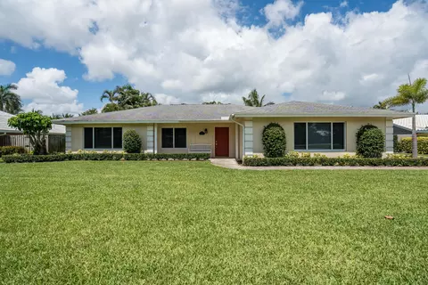 101 Fairview E, Tequesta, FL 33469