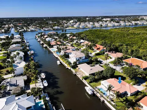 11 Harbour Dr N, Ocean Ridge, FL 33435