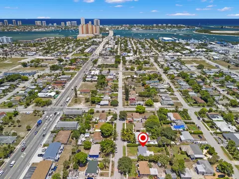 237 W 25th St, West Palm Beach, FL 33404